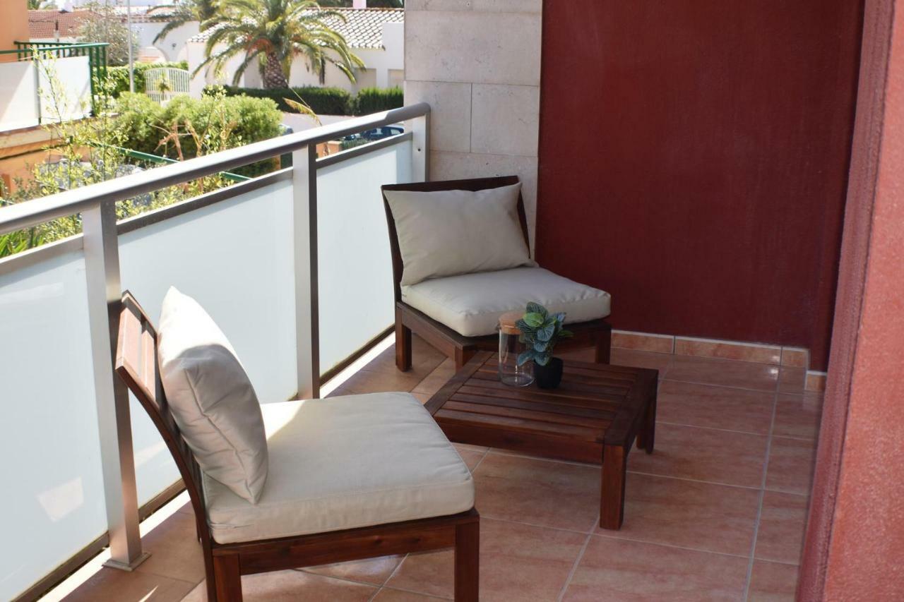 Apartament Sergi アンポスタ エクステリア 写真